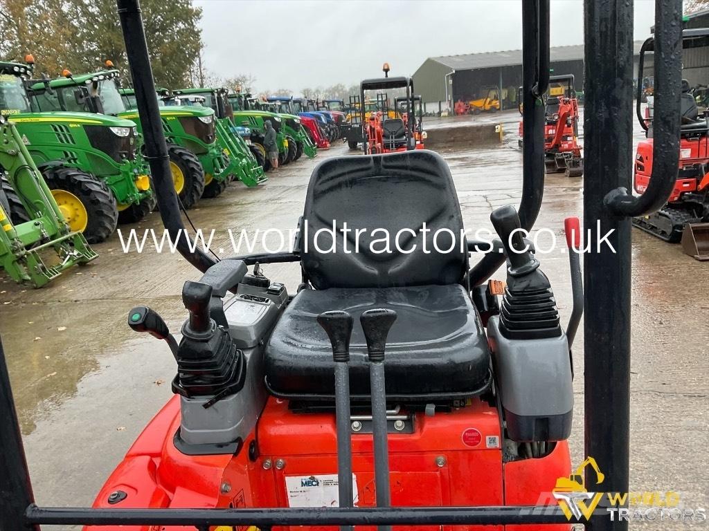 Kubota U 17-3 小型挖土機/掘鑿機<7t(小型挖掘機)