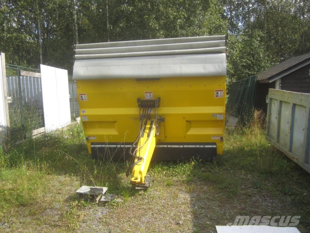 Vama TH 5500 L 砂鹽撒布機