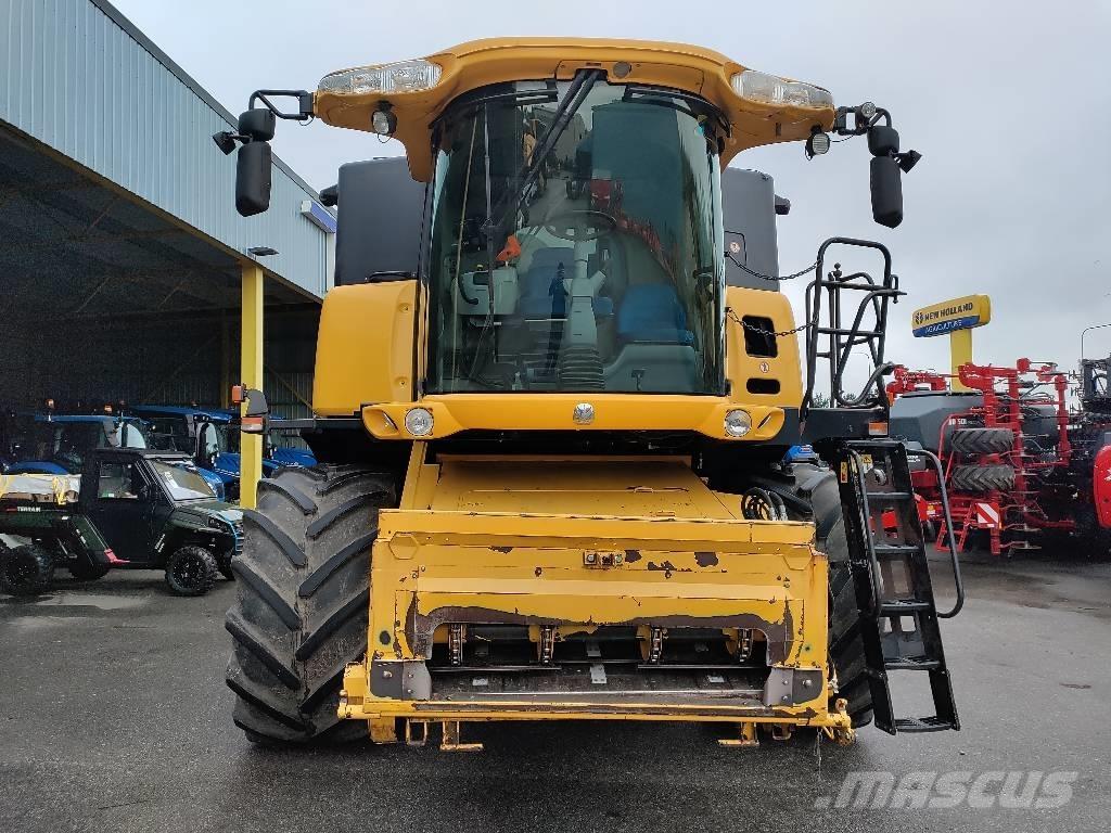 New Holland CX 8080 聯合收穫機