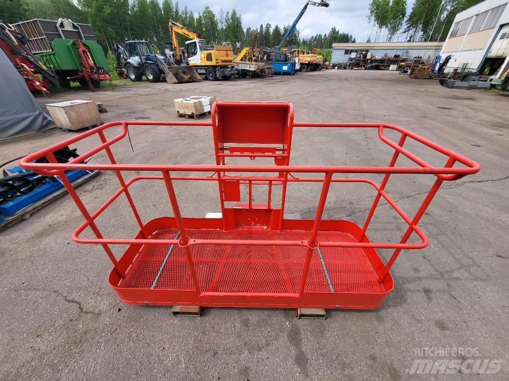 Manitou 200 ATJ kori 垂直升降工作台