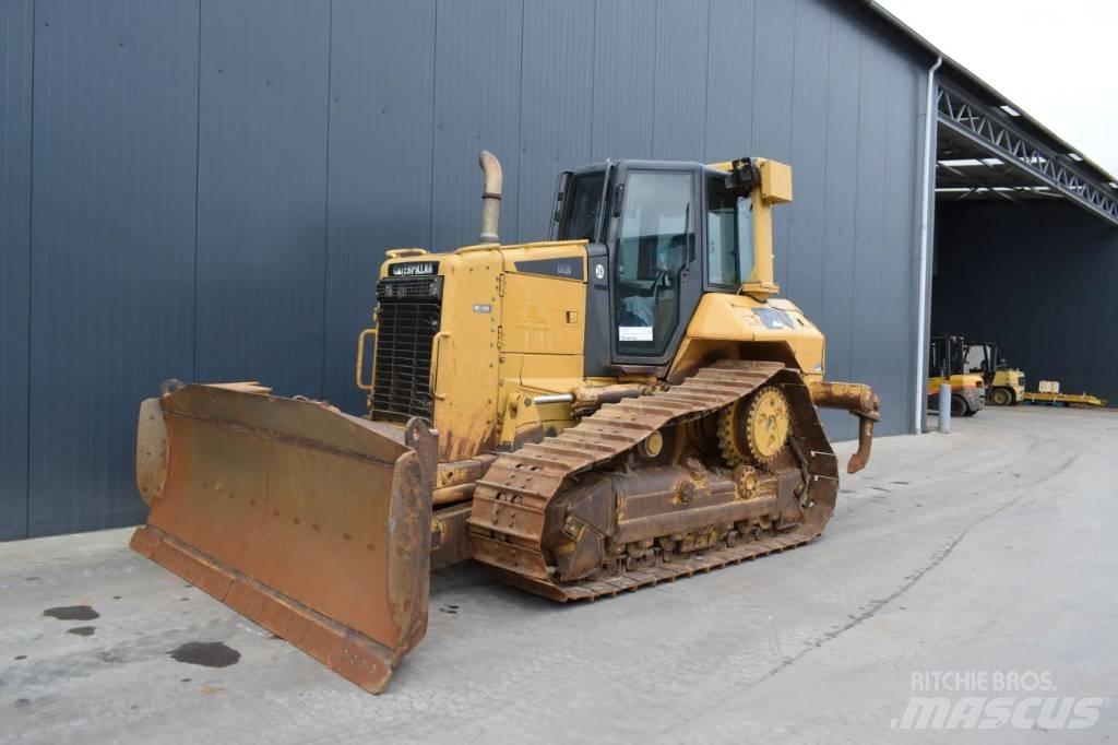 CAT D6N XL 履帶推土機