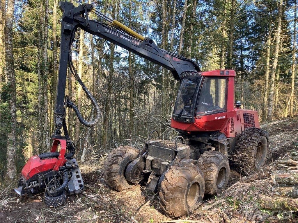 Valmet 941 收穫機
