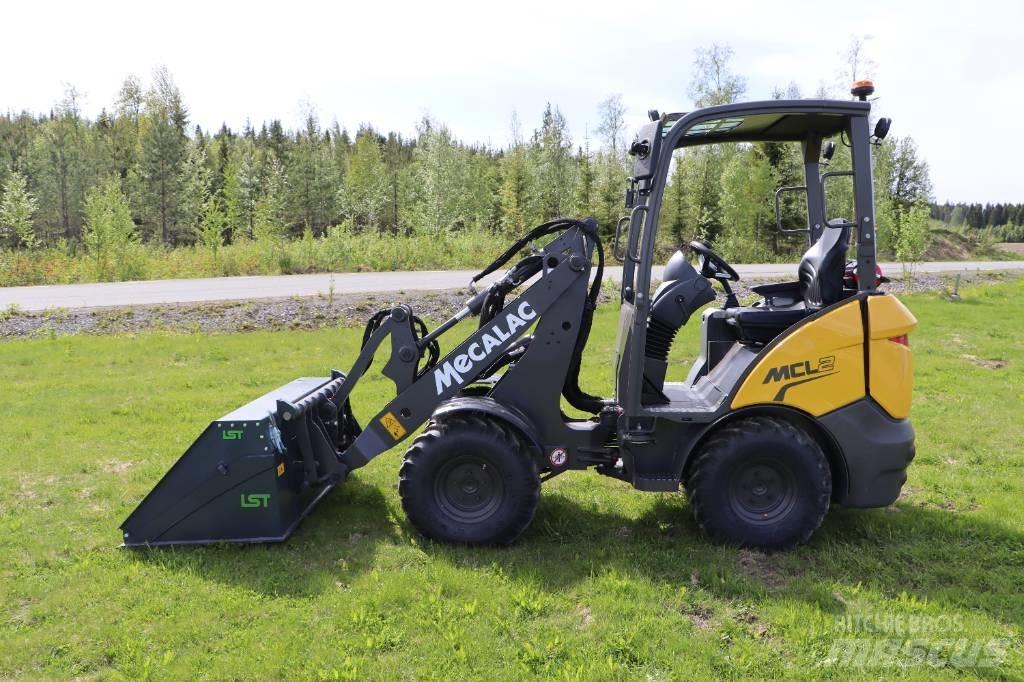 Mecalac MCL2 小型裝載機