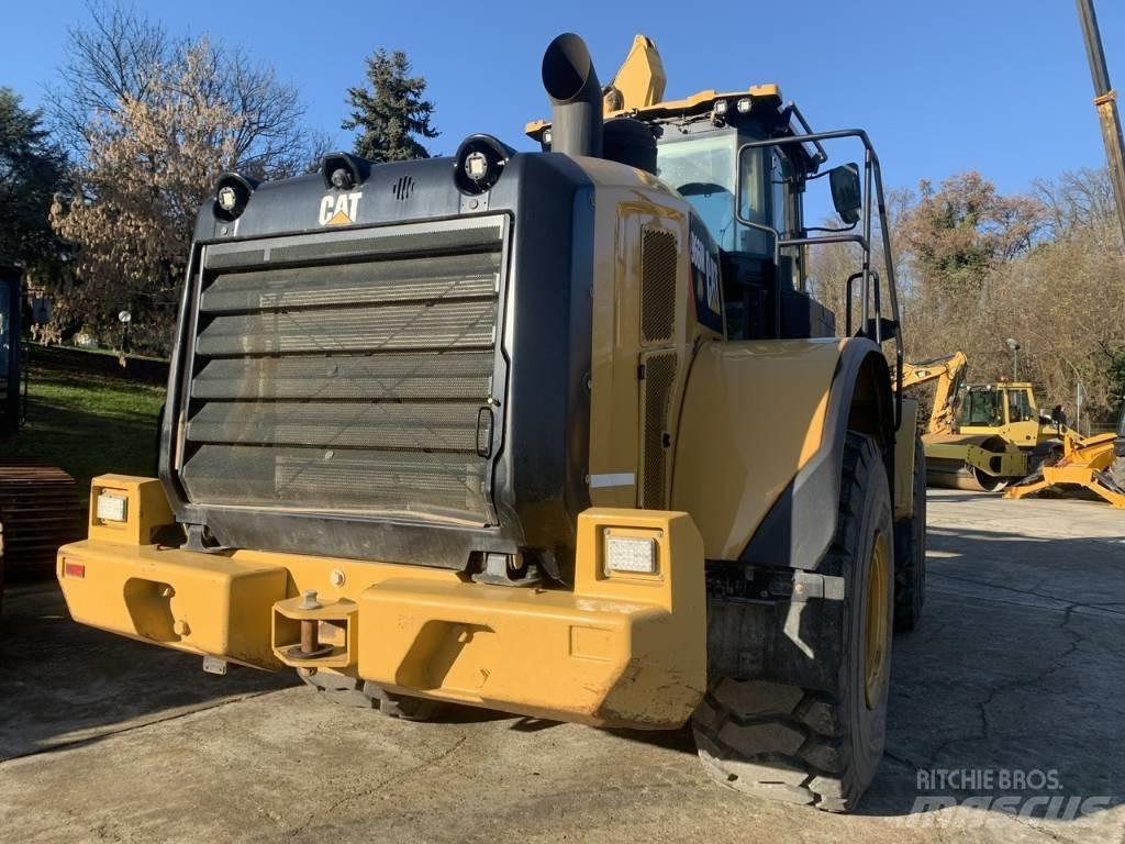 CAT 966 M 輪胎式裝載機