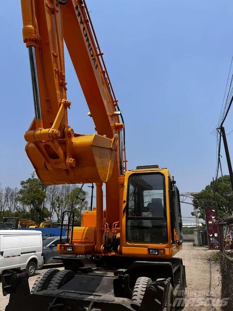Hyundai R210W-7 旋轉式挖土機/掘鑿機/挖掘機