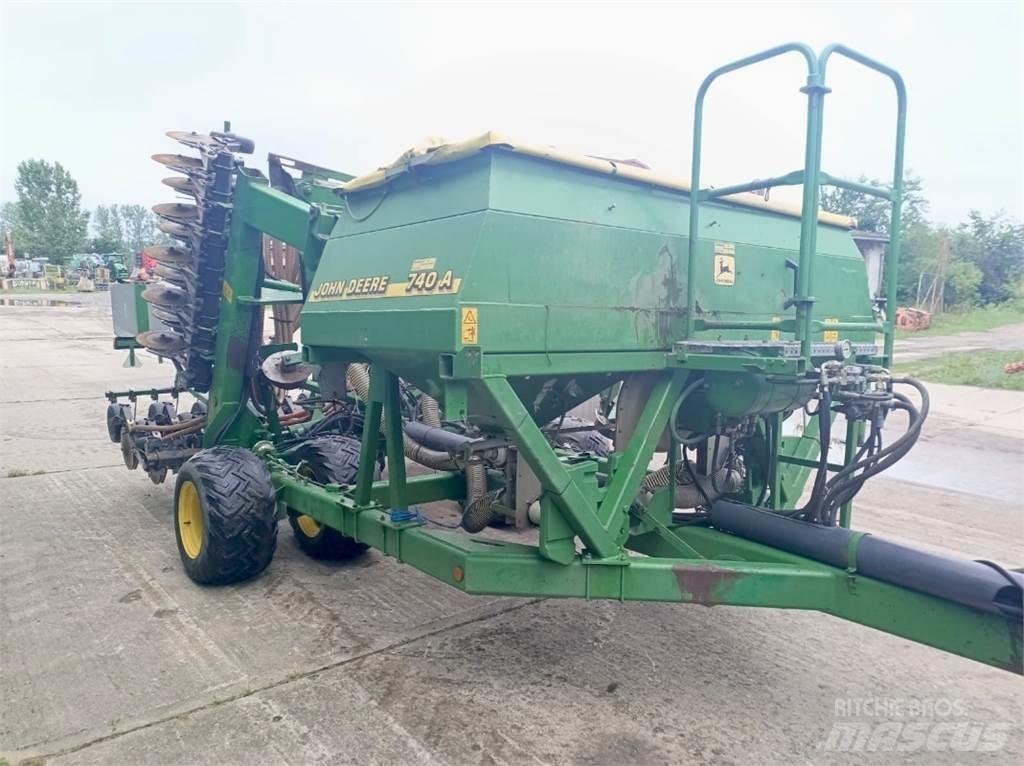 John Deere 740A 組合鑽