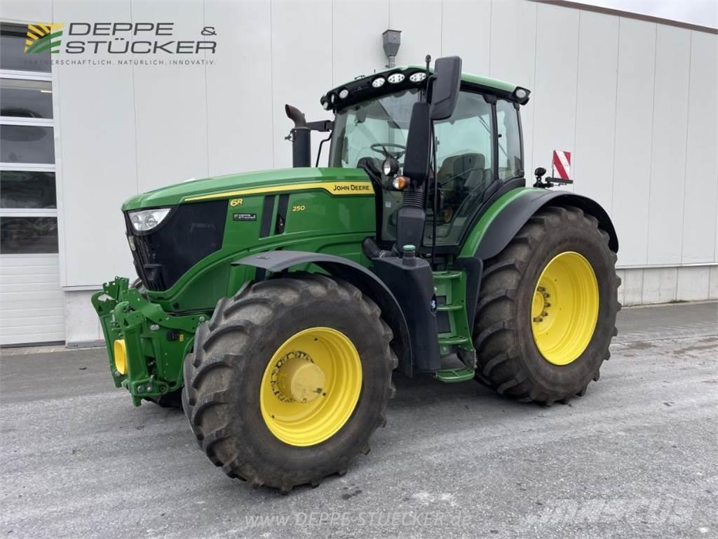 John Deere 6R 250 曳引機