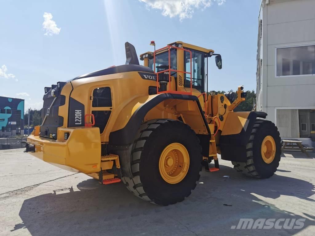 Volvo L 220 H 輪胎式裝載機