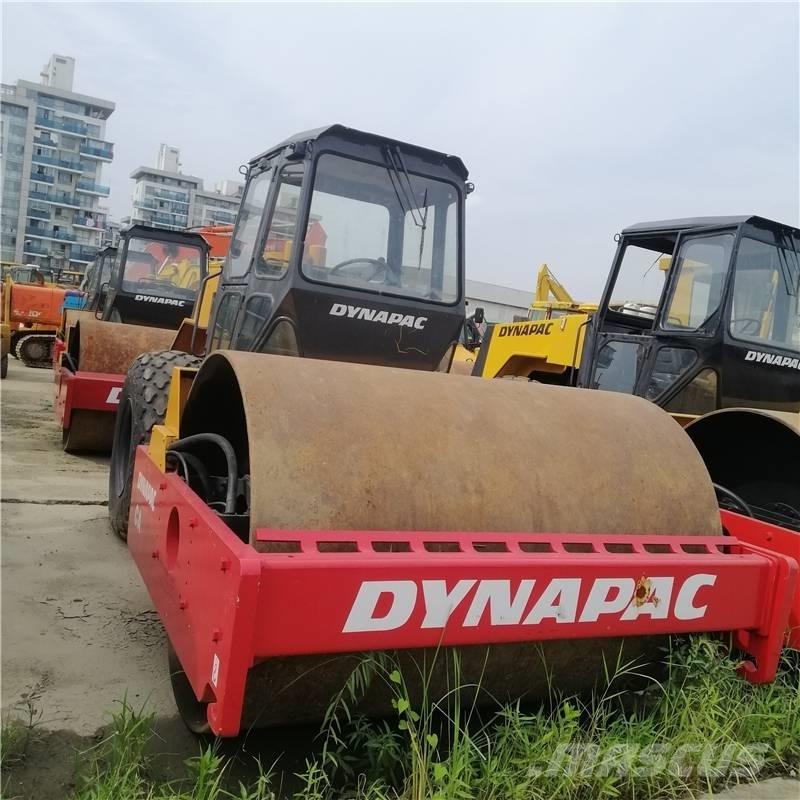 Dynapac CA 301 D 單輪滾壓機
