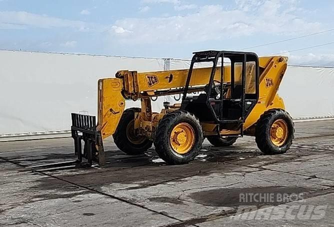 JCB 506 CHL 伸縮臂操作車