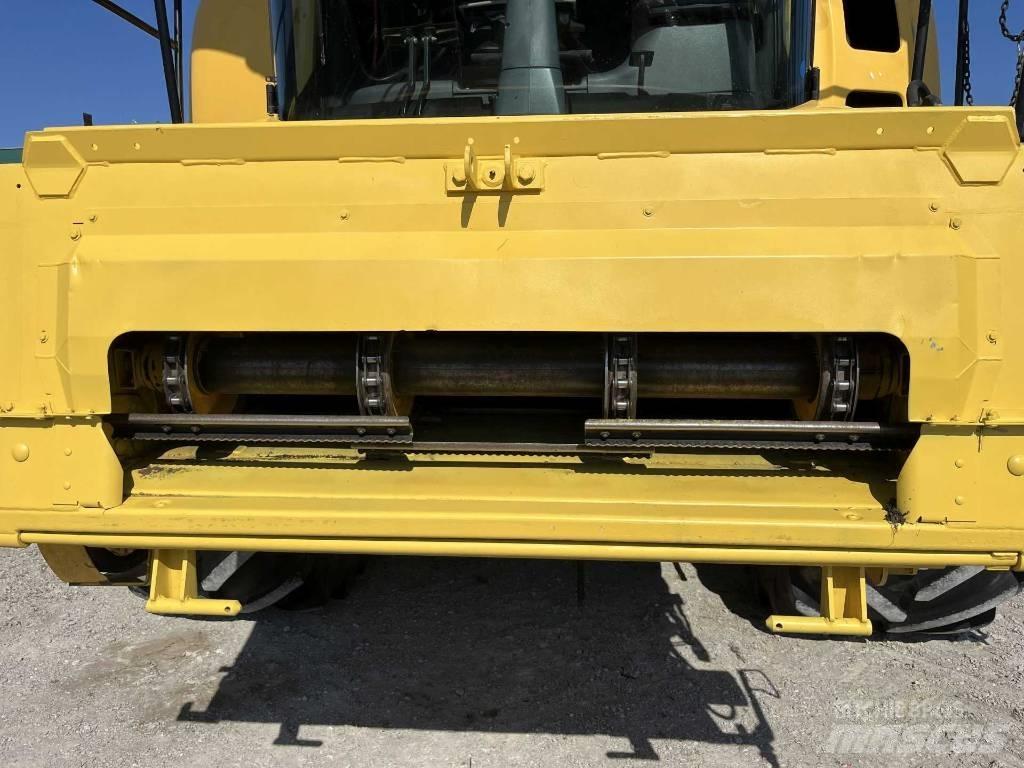 New Holland CX8.80 聯合收穫機