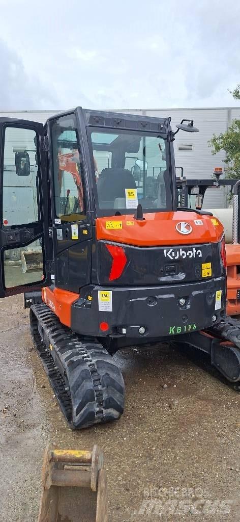 Kubota U 50-5 小型挖土機/掘鑿機<7t(小型挖掘機)