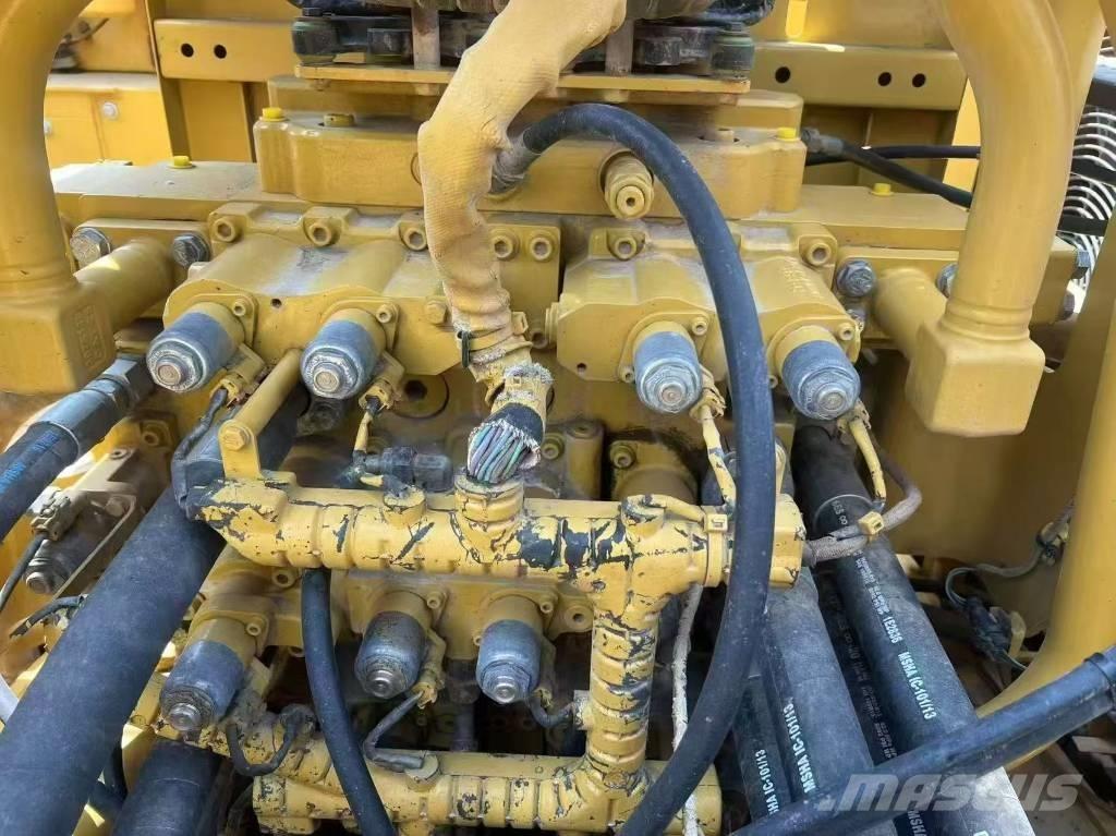 CAT 390 F 履帶式 挖土機/掘鑿機/挖掘機