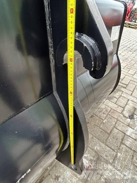 Volvo Aansluiting 鏟斗