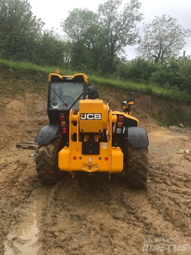JCB 540-180-HI-VIZ 伸縮臂操作車