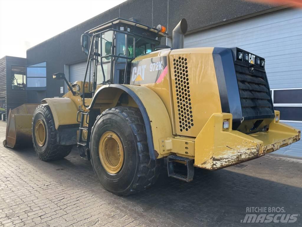 CAT 972K 輪胎式裝載機