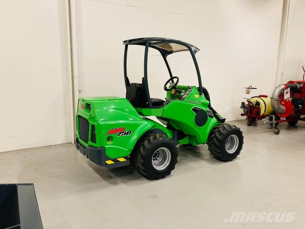 Avant 750 小型裝載機