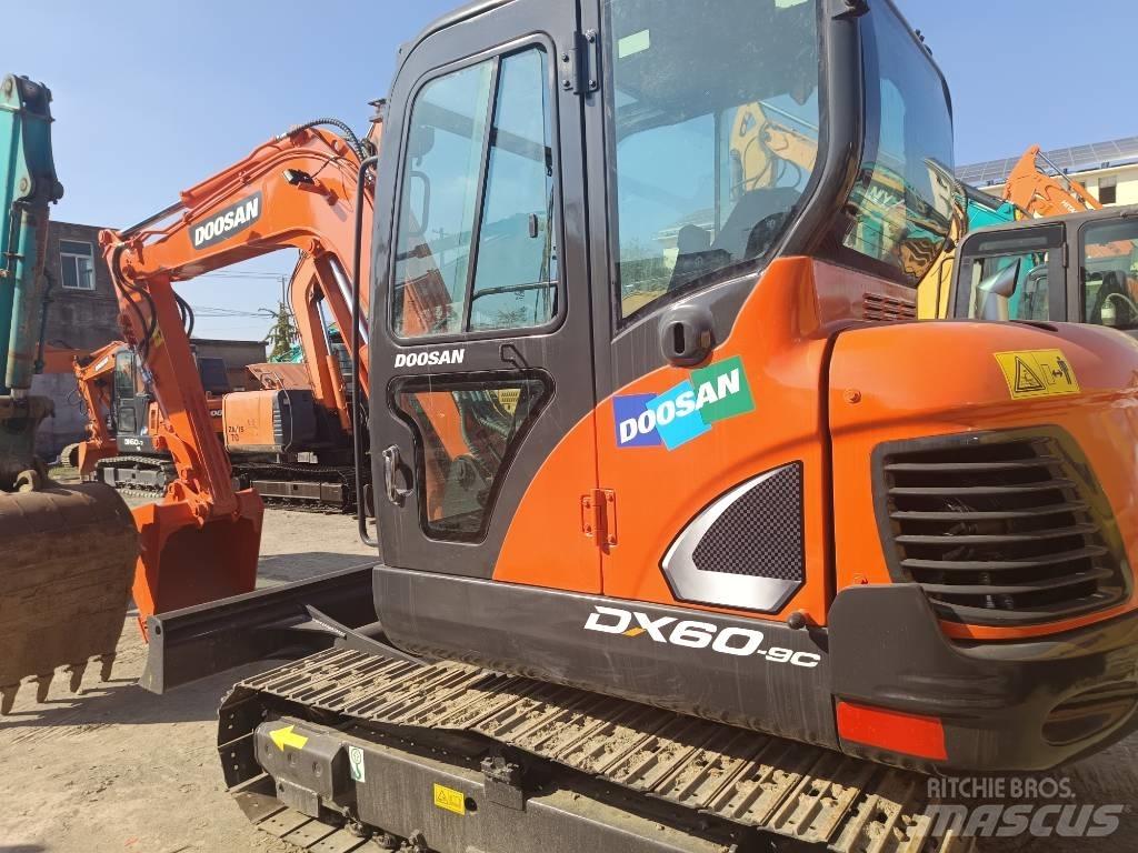 Doosan DX 60-9 C 履帶式 挖土機/掘鑿機/挖掘機