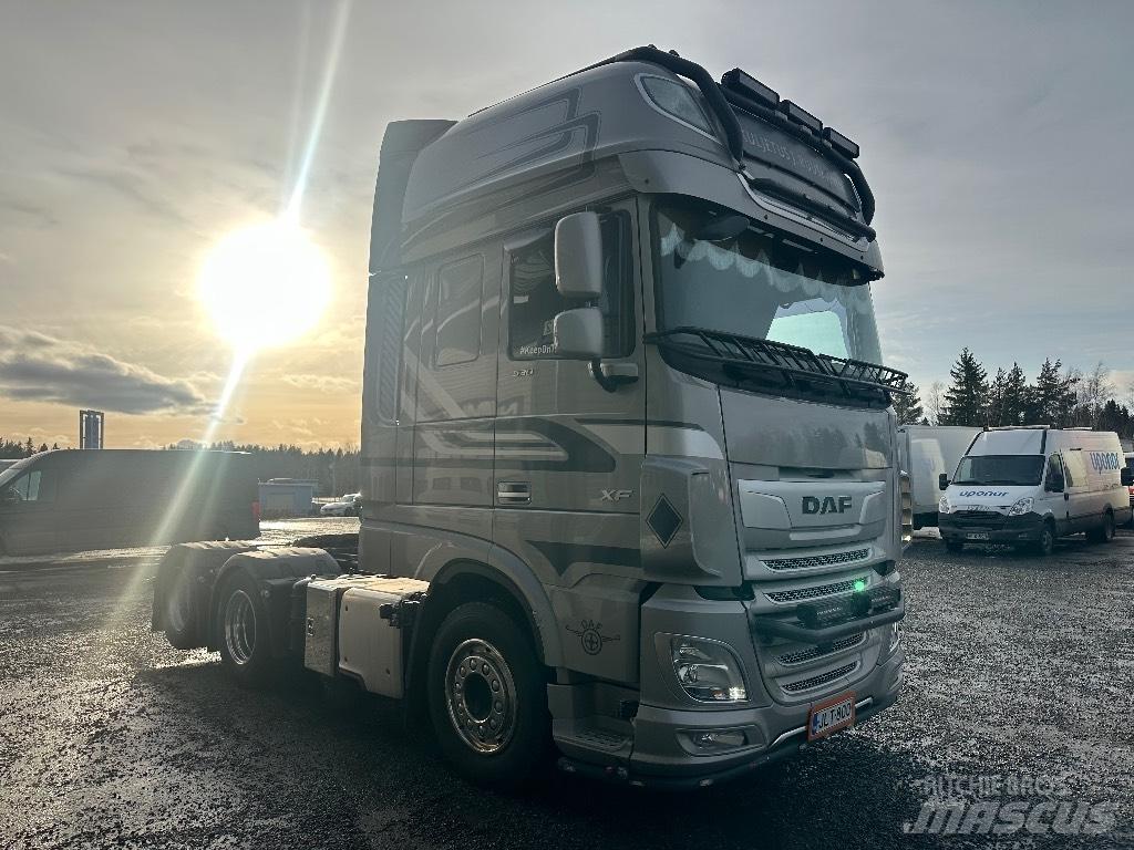 DAF XF 530 曳引機組件