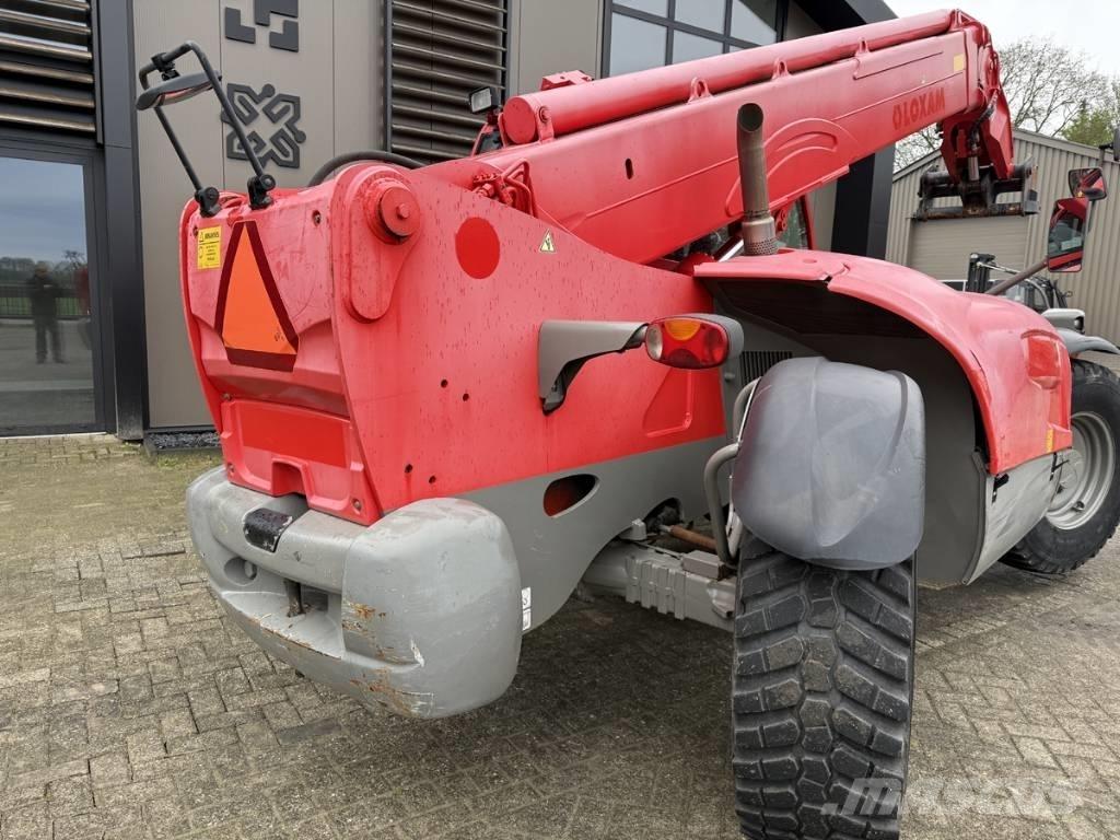 Manitou MT 1440 伸縮臂操作車