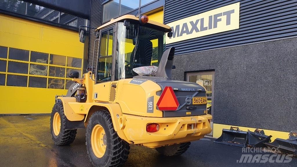 Volvo L 35 G 輪胎式裝載機