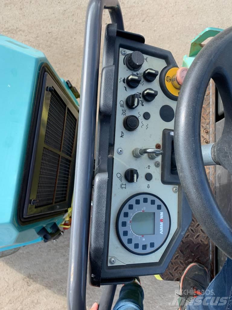 Ammann ARX 26 雙輪滾壓機