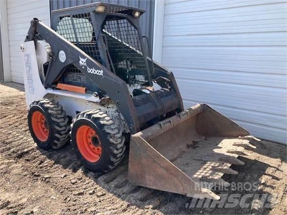 Bobcat 7753 滑移轉向裝載機