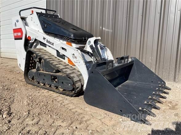 Bobcat MT100 滑移轉向裝載機