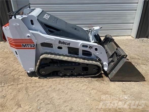 Bobcat MT52 滑移轉向裝載機