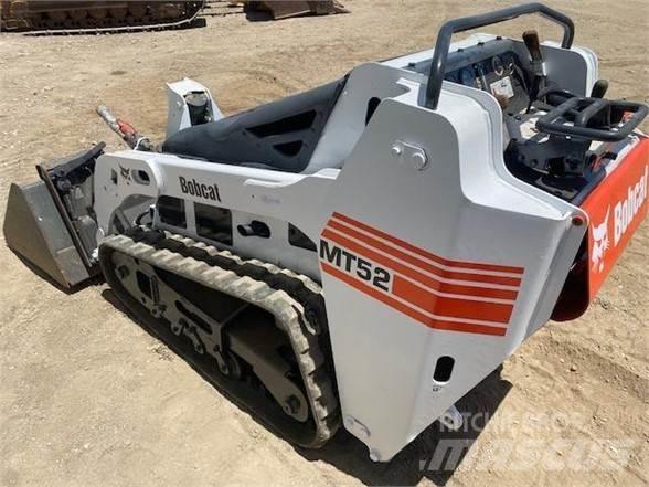 Bobcat MT52 滑移轉向裝載機