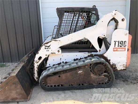 Bobcat T190 滑移轉向裝載機