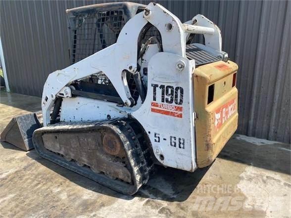Bobcat T190 滑移轉向裝載機