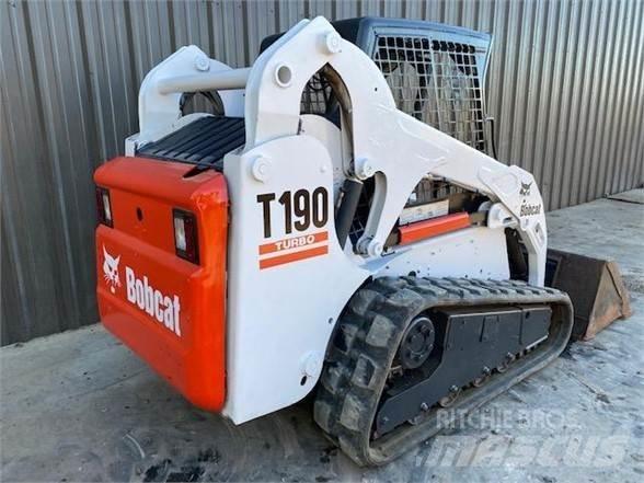 Bobcat T190 滑移轉向裝載機