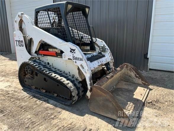 Bobcat T190 滑移轉向裝載機
