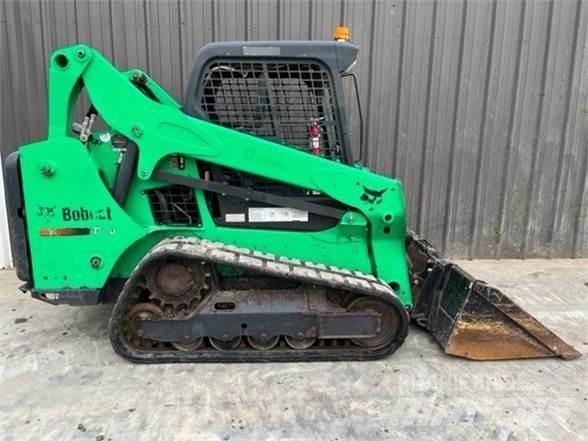 Bobcat T590 滑移轉向裝載機