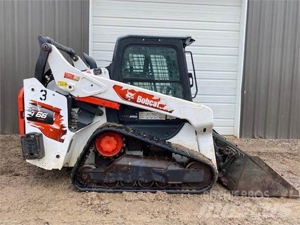 Bobcat T66 滑移轉向裝載機