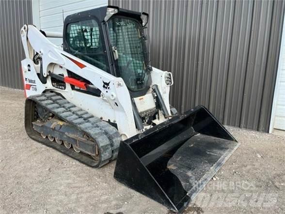 Bobcat T740 滑移轉向裝載機
