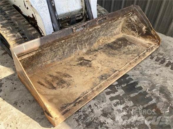 Bobcat T750 滑移轉向裝載機