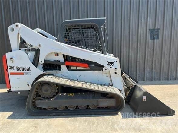 Bobcat T750 滑移轉向裝載機