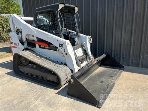 Bobcat T750 滑移轉向裝載機