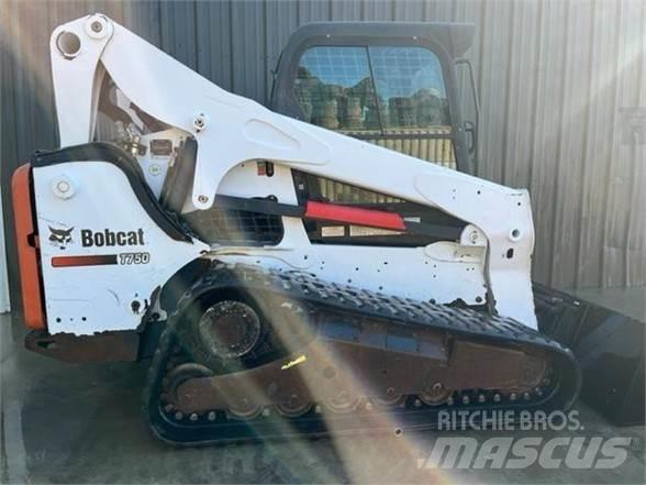 Bobcat T750 滑移轉向裝載機