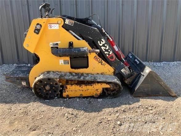 Boxer 322D 滑移轉向裝載機