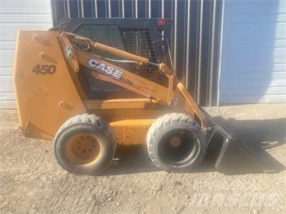 CASE 450 滑移轉向裝載機