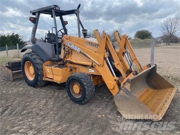 CASE 570M XT 輪胎式裝載機