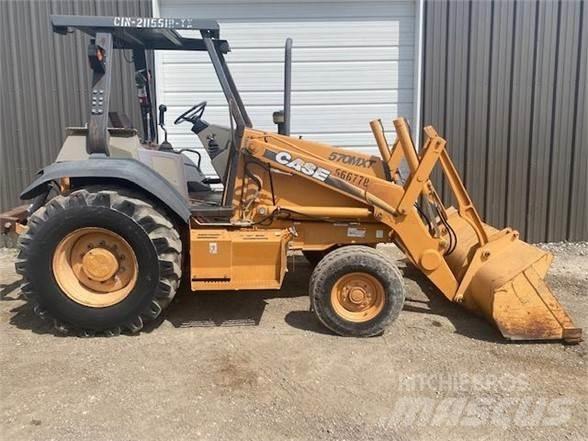 CASE 570M XT 輪胎式裝載機