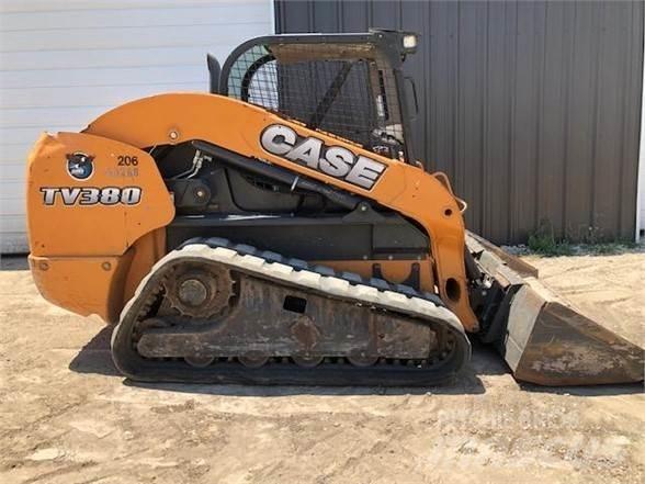 CASE TV380 滑移轉向裝載機