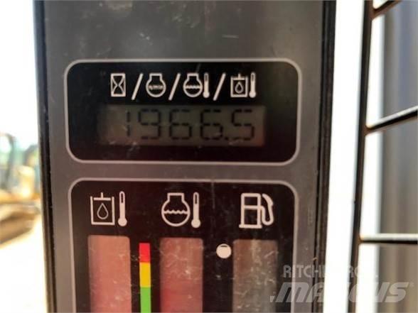 CASE TV380 滑移轉向裝載機