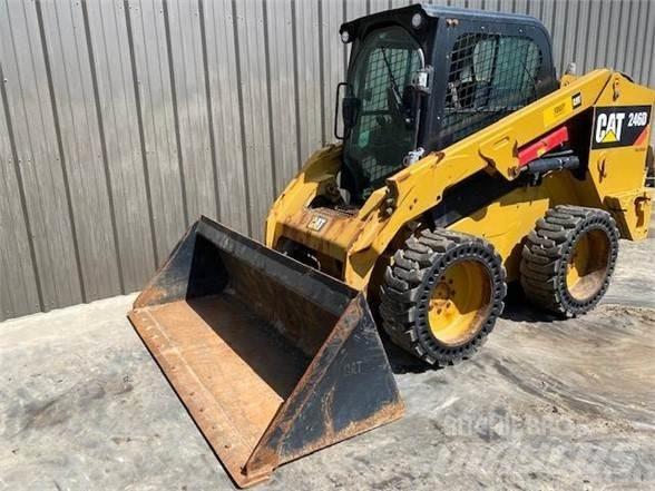 CAT 246D 滑移轉向裝載機