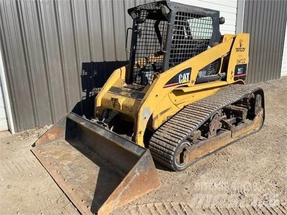CAT 267 滑移轉向裝載機