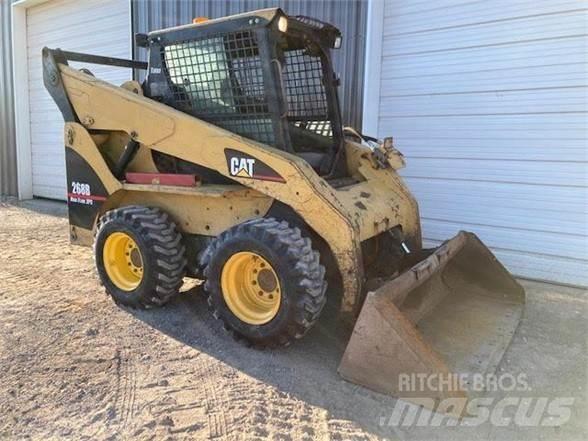 CAT 268B 滑移轉向裝載機